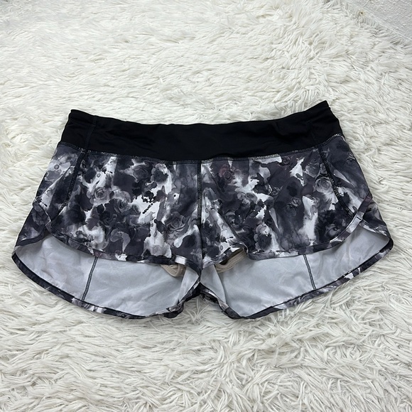 🔥$SALE$🔥 Lululemon Speed Short Mini Obscurred Black Dusty Mauve / Black - Picture 1 of 5